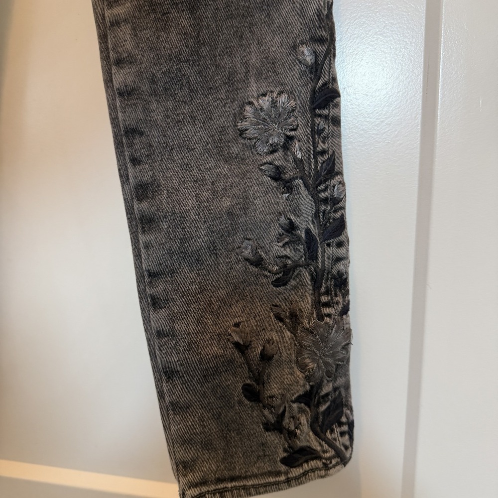 Driftwood Jackie Jeans Gray Floral Embroidered Skinny Crop 25 / 0 Boho Western - Picture 7 of 15